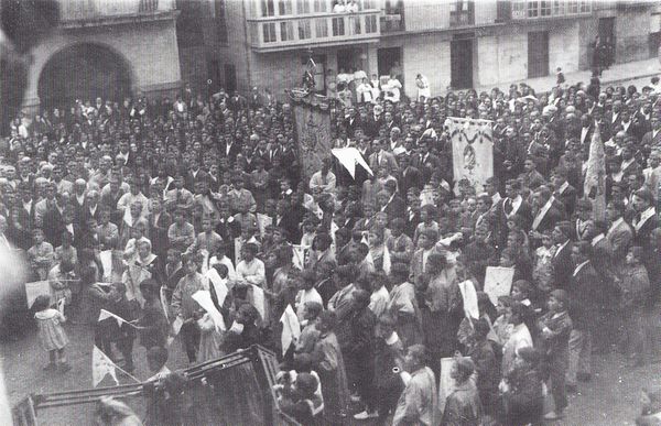 Fiesta de los Luises de Arratia. Areatza-Villaro (B), 1934. Fuente: Archivo Fotográfico Labayru Fundazioa: Fondo Felipe Manterola.