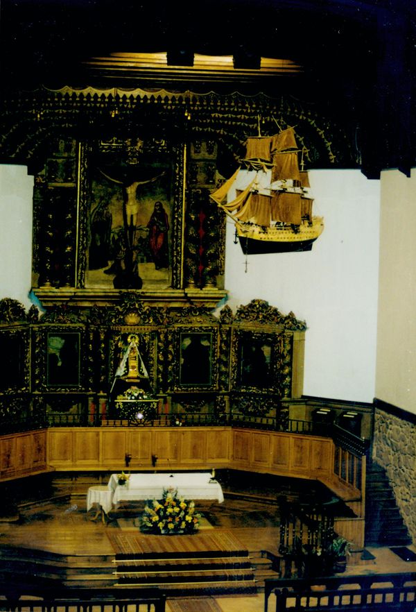 Exvoto, Santuario de Arrate. Eibar (G). Fuente: Koldo Lizarralde, Grupos Etniker Euskalerria.