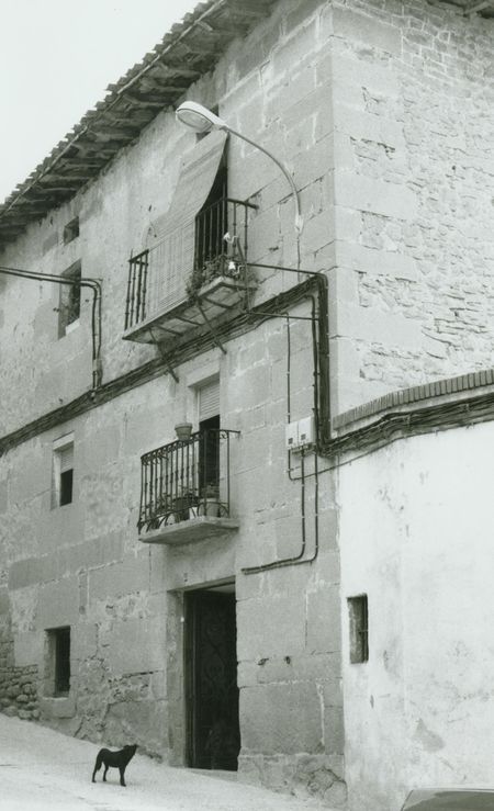 Casa de Moreda, 1999. Fuente: José Ángel Chasco, Grupos Etniker Euskalerria.
